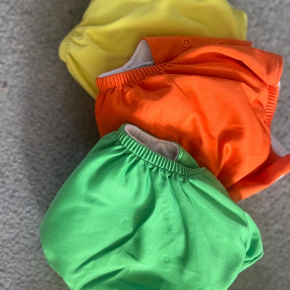 Lil Helper cloth diaper set - Picture 2 of 10